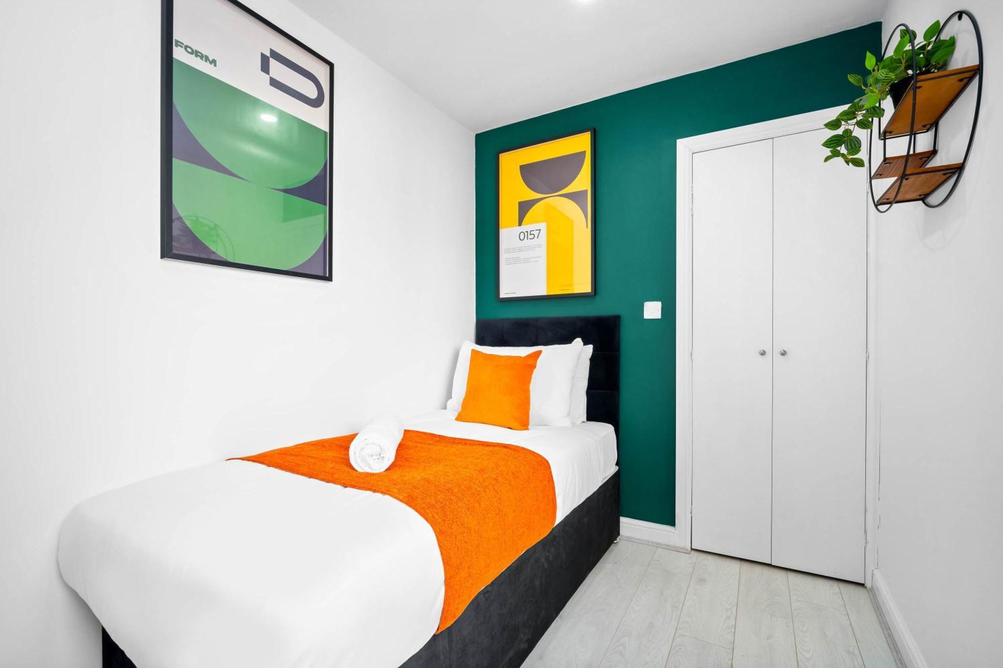 Luxury 3 Bedroom Apartment - Terrace - Near City Centre - Wifi - Smart Tv 1Mr バーミンガム エクステリア 写真
