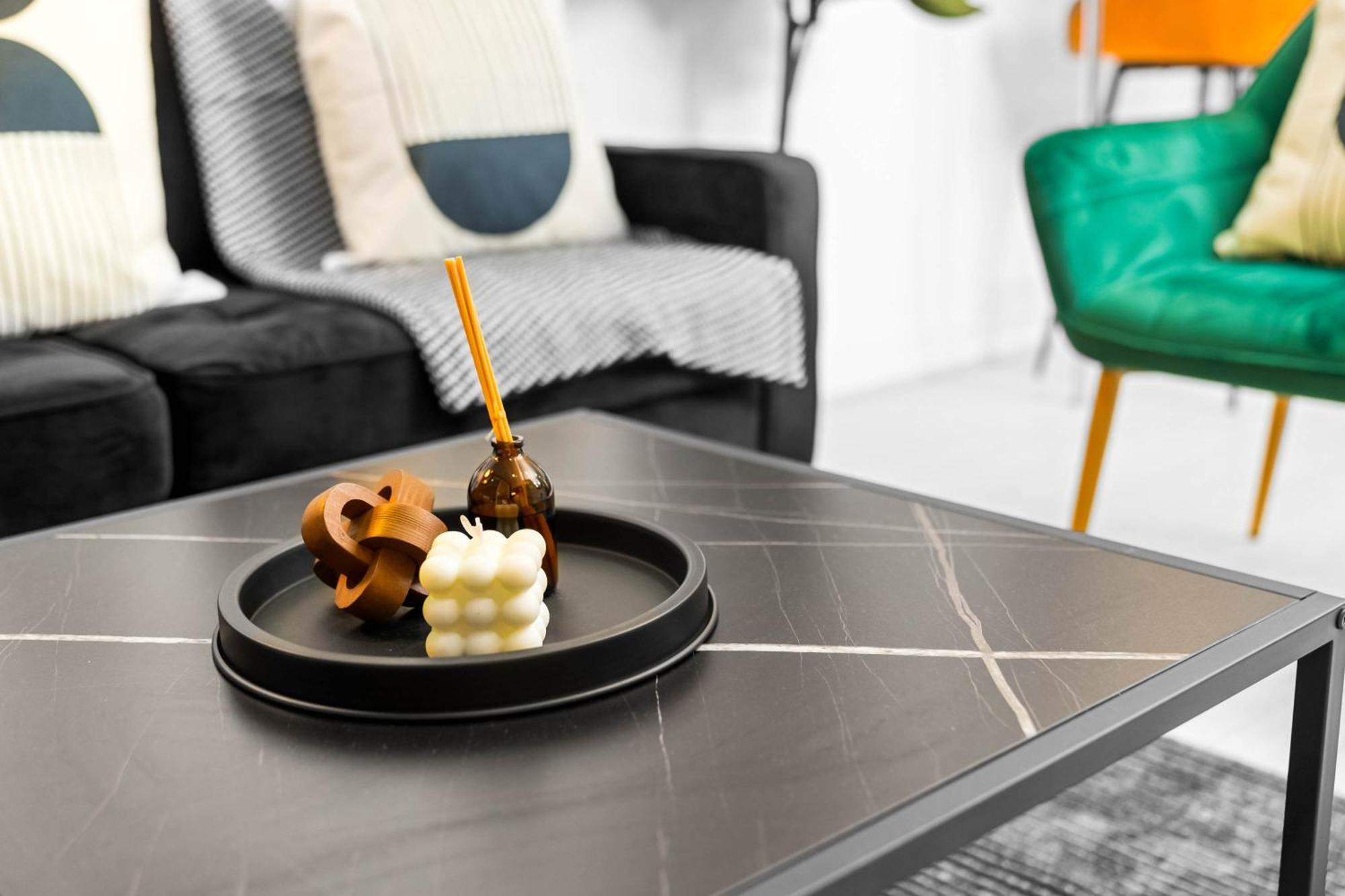 Luxury 3 Bedroom Apartment - Terrace - Near City Centre - Wifi - Smart Tv 1Mr バーミンガム エクステリア 写真